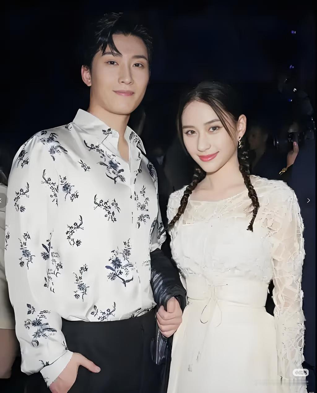 何超莲，不能再糊涂了！她在娱乐圈过了这么久，最大的名头还是赌王女儿，家族产业