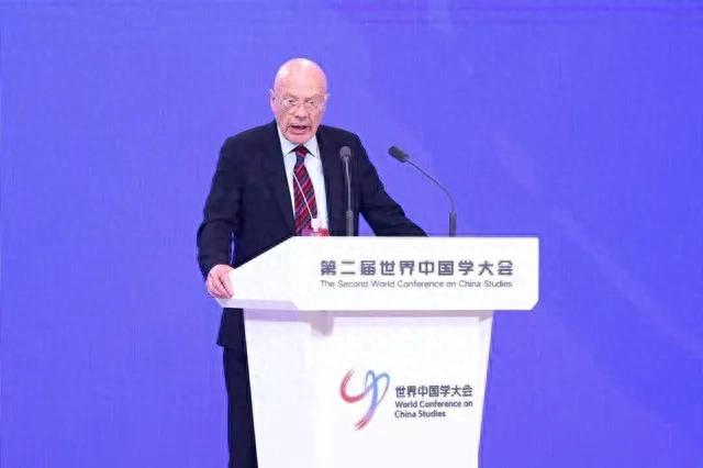 中美同意新一轮经贸磋商，中方提前给出忠告！英学者：美市场不重要这场中美经贸新
