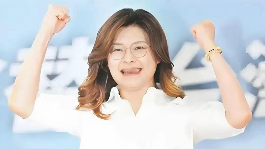 郑丽文就任大会,马英九、吴伯雄、洪秀柱、江启臣韩国瑜到场,朱立伦坐次位11月