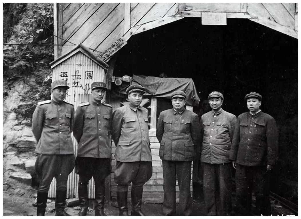 1951年4月，志愿军第四次战役后，志司向位于上甘岭西北的一百余公里的空寺洞废金