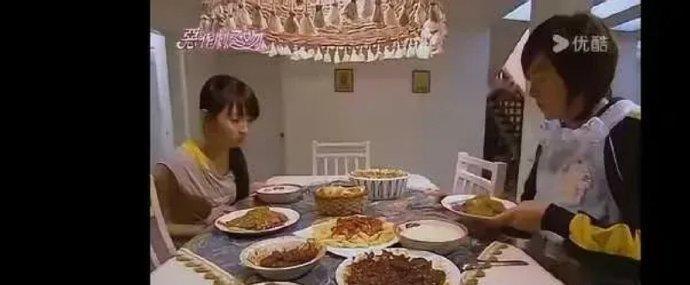 江直树家的生活水平，看了二十年，依然达不到啊！