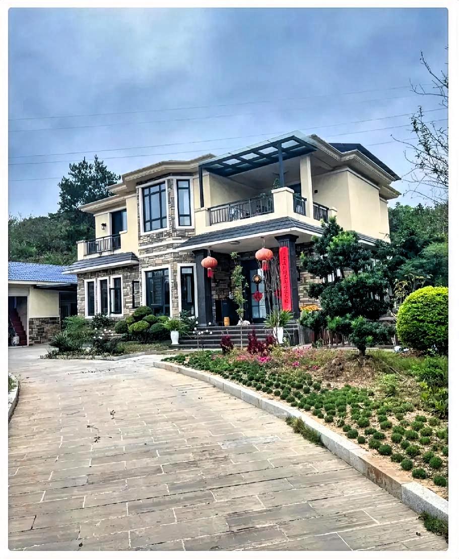 一号文件的落地，让不少城里人肠子都悔青了！因为文件规定，城里人是不能购买农