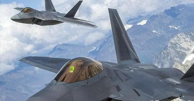 任何一个国家的四代机都可以击落中国的五代机歼20，而美国不但找到了歼20的弱点，