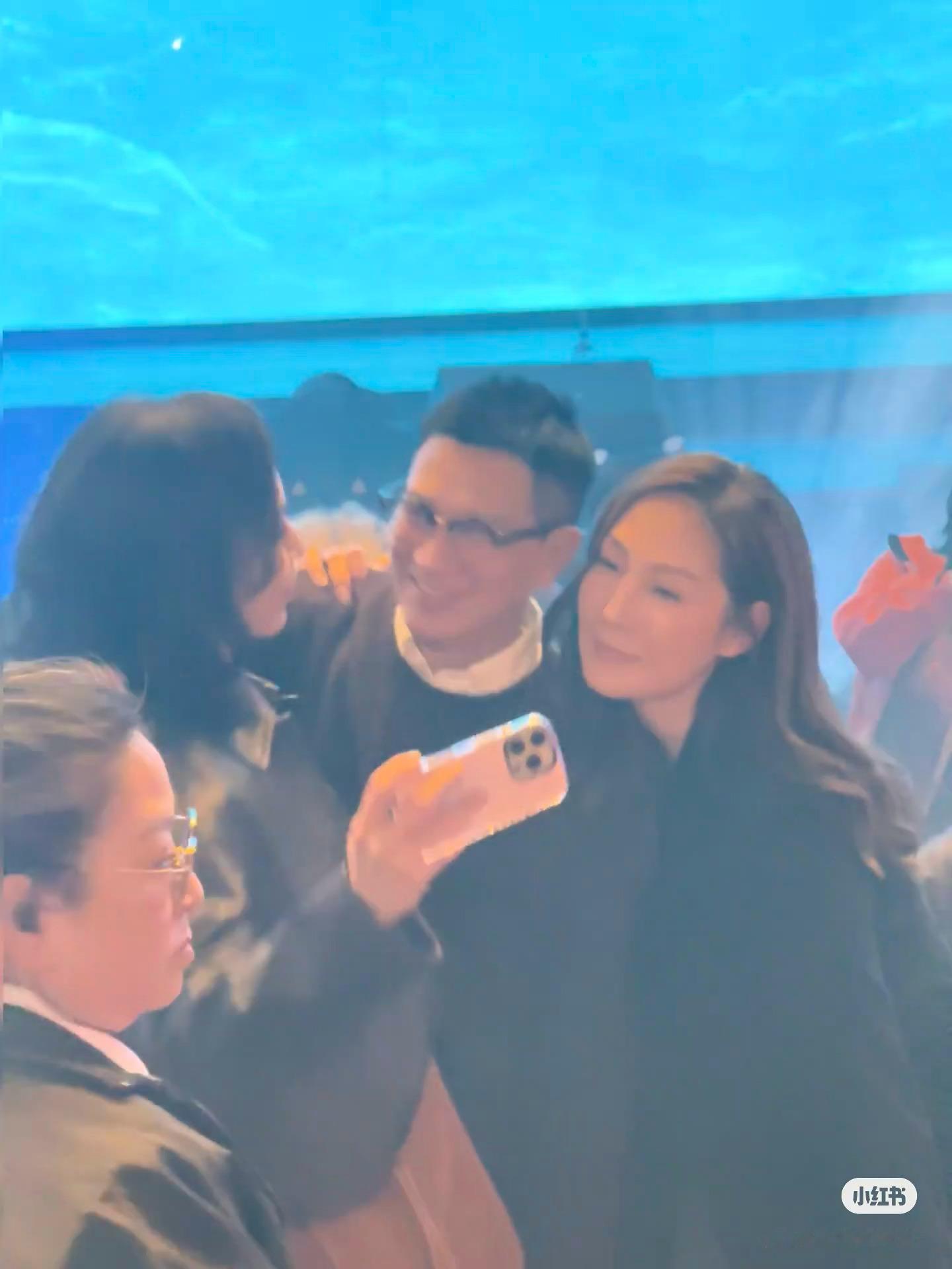 张家辉、吴美珩、叶童、曾志伟看张学友香港尾场演唱会