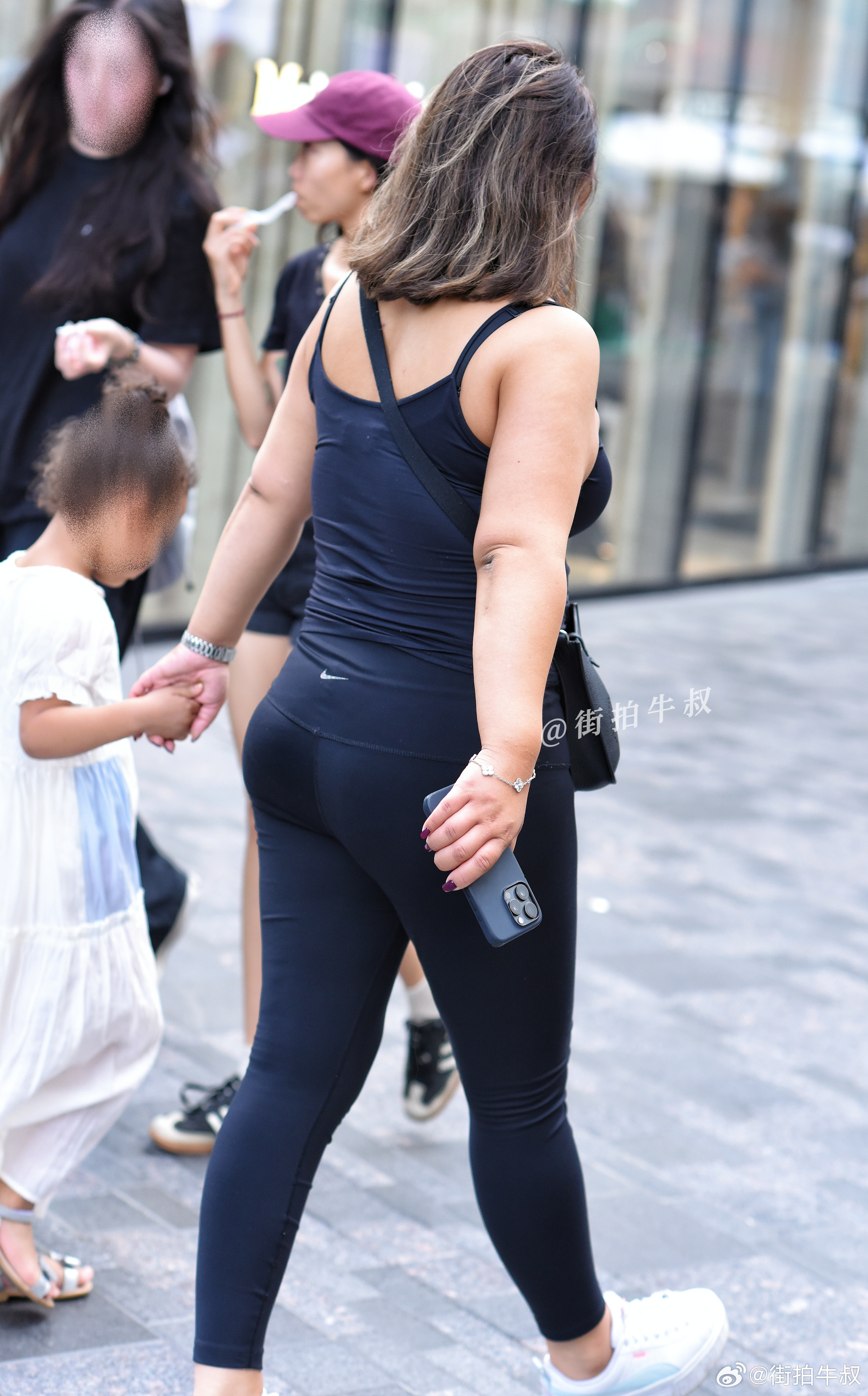 性感的运动瑜伽套装