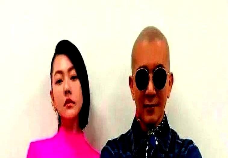 这家人真是把现实生活过成了八点档狗血剧！凌晨三点半的台北桃园机场，当狗仔镜头对
