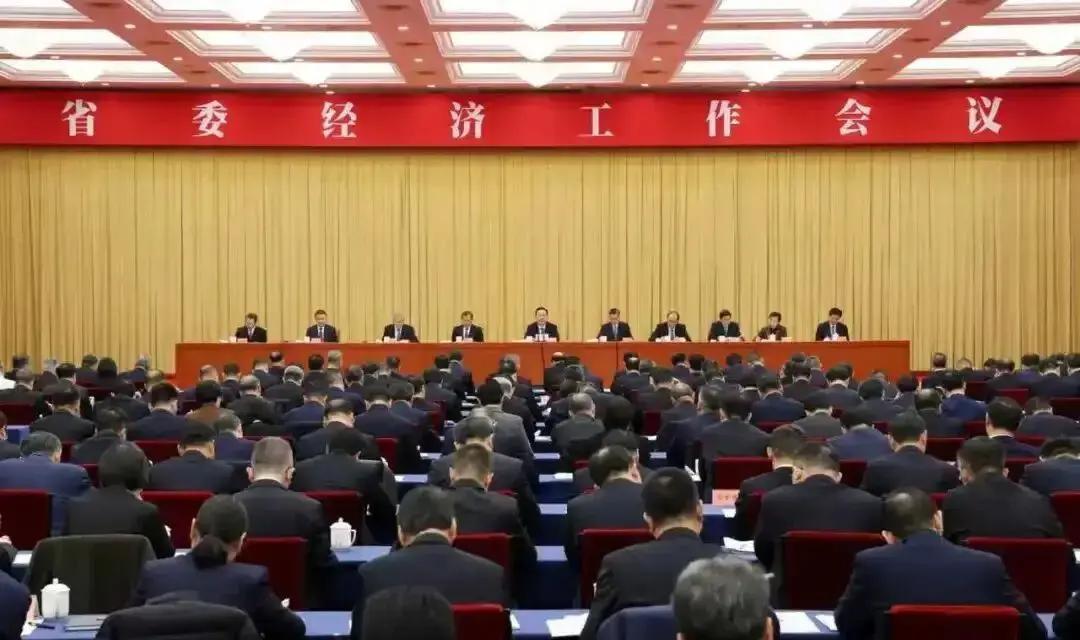 浙江刚刚开完省委经济工作会议，定调明年经济工作要“挑大梁”，冲刺“十五五”开好局