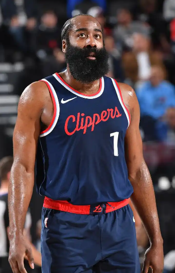 哈登的交易价值有多大？老炮离队，并没有带来立竿见影的效果。冰冻三尺，非一日之寒