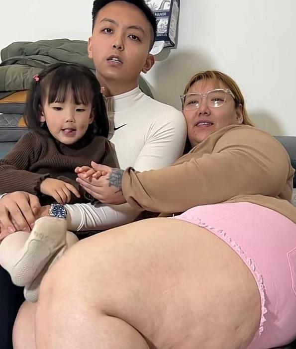 2018年，一个女子身高一米六，体重四百斤，她本想办个健身卡去减肥，可健身房的教