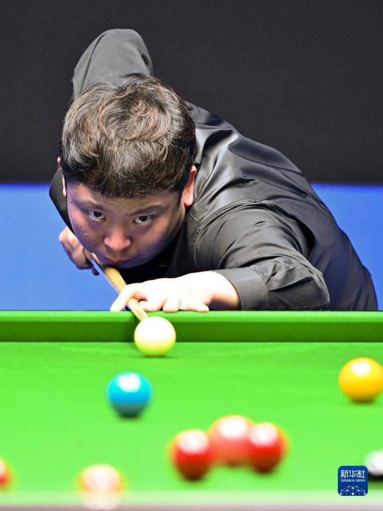 斯诺克德国大师赛明起开杆德国大师赛先进行资格赛，再进行正赛。由张安达率27人