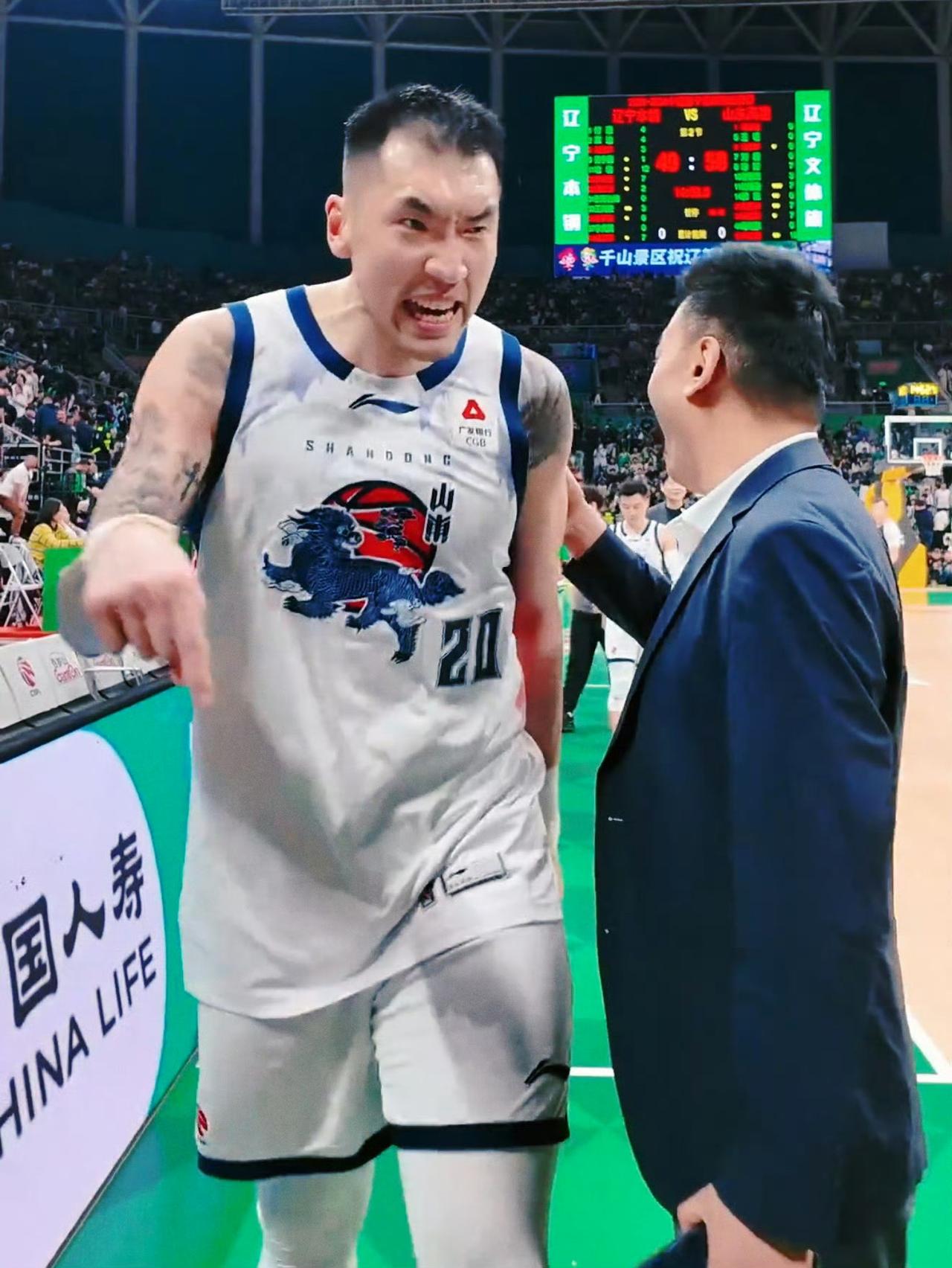 35岁的陶汉林这次是退役不了了，“一人一城”的温暖故事还要在济南延续。5月1