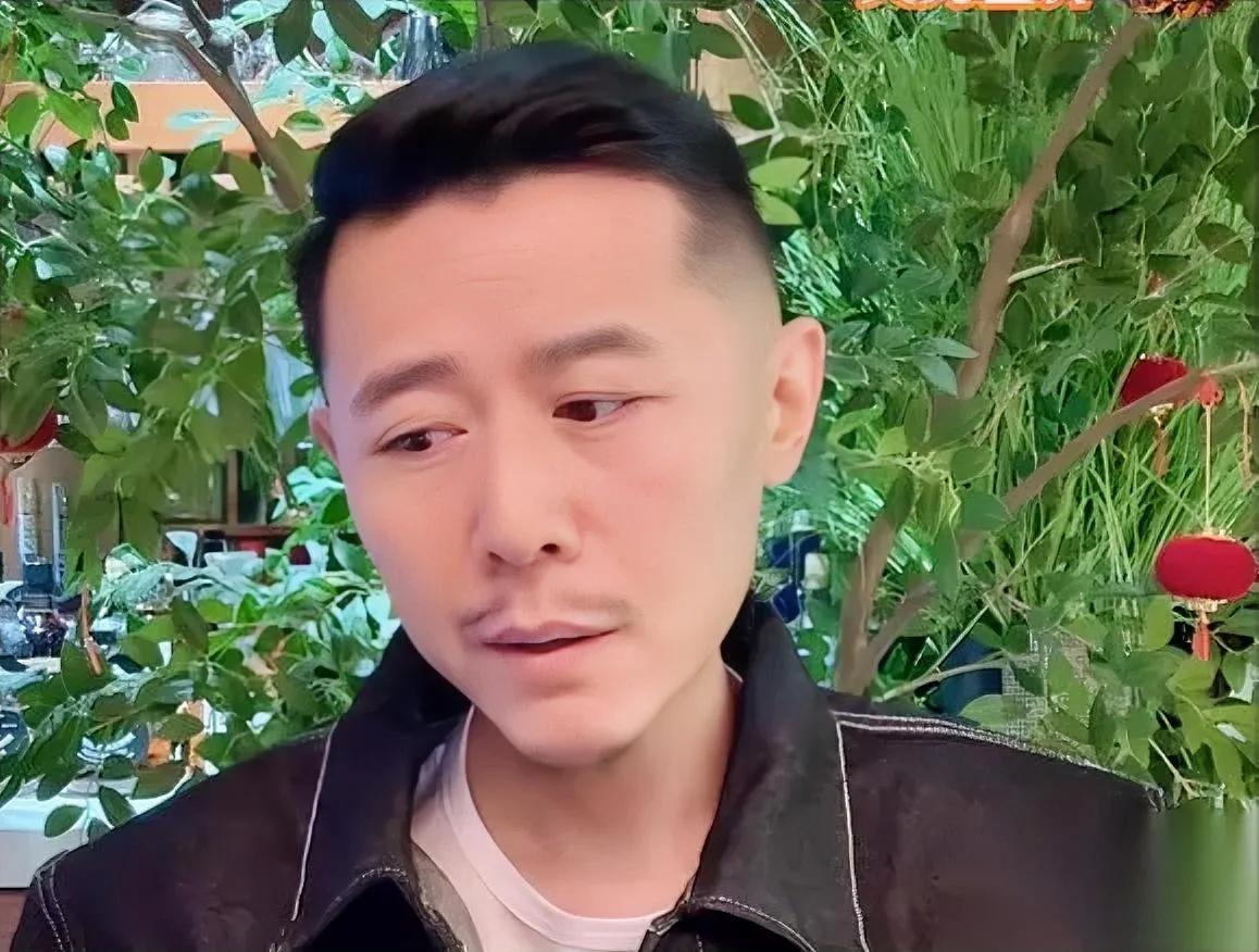 19岁女孩连麦大冰：“我太菜了？”接下来的对话，戳中了多少正在“选路”的人？