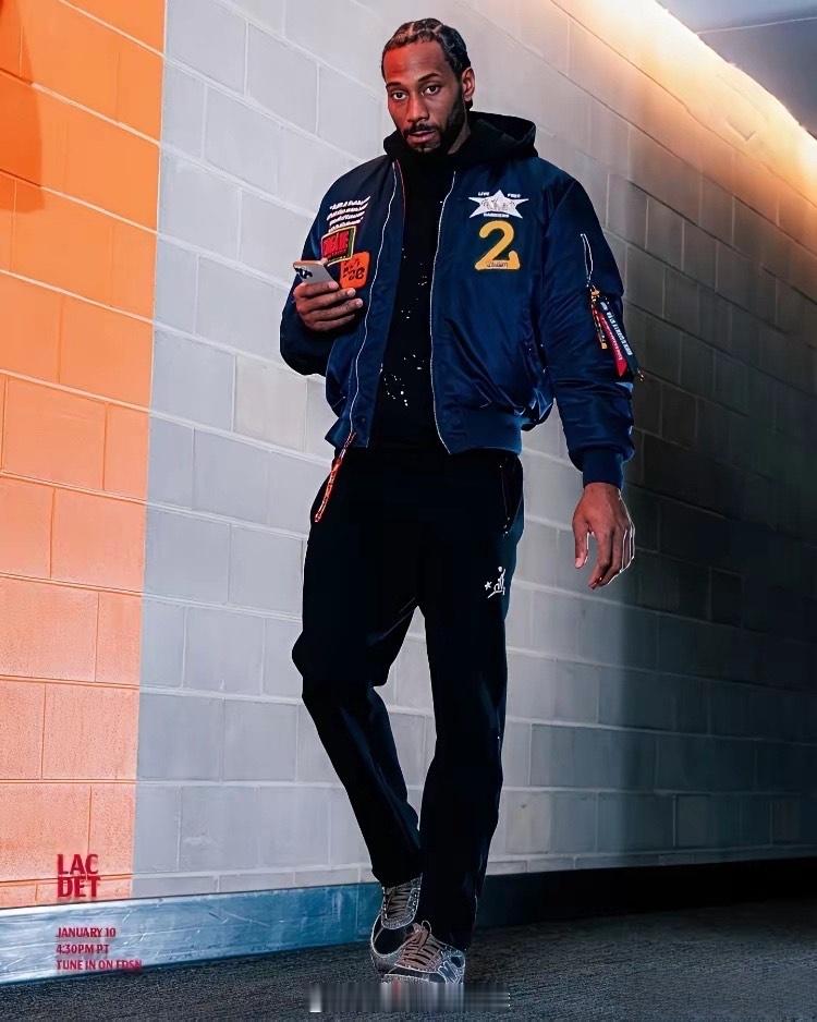 一条关于快船巨星伦纳德的重磅坏消息！今天据美国名记Haynes透露，快船球星伦纳