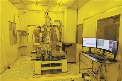 浙大再一次攻克国之重器，0.6纳米量子芯片光刻机，中科大等客户纷纷购买杭州网报