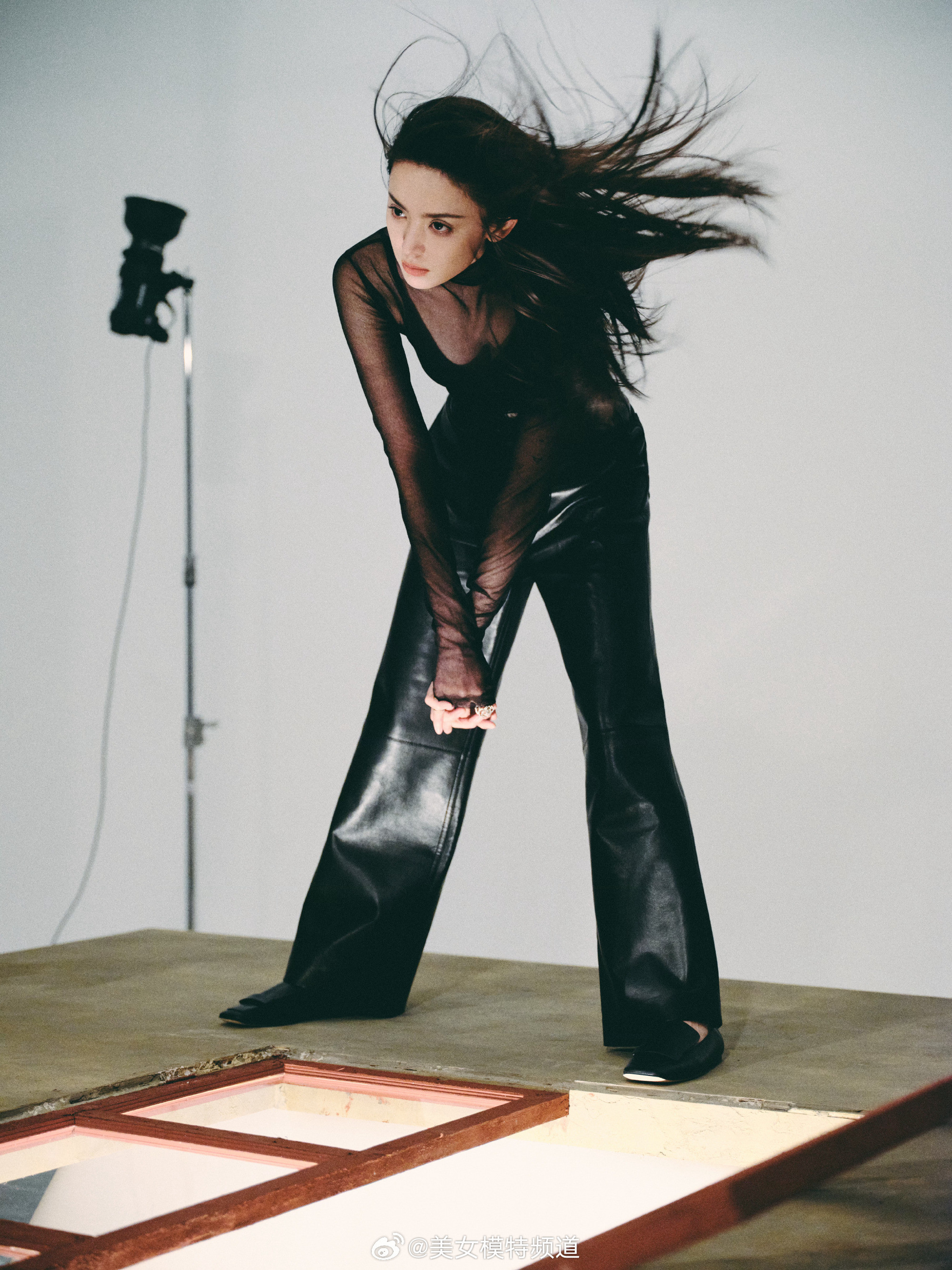 古力娜扎瑞丽封面花絮美照