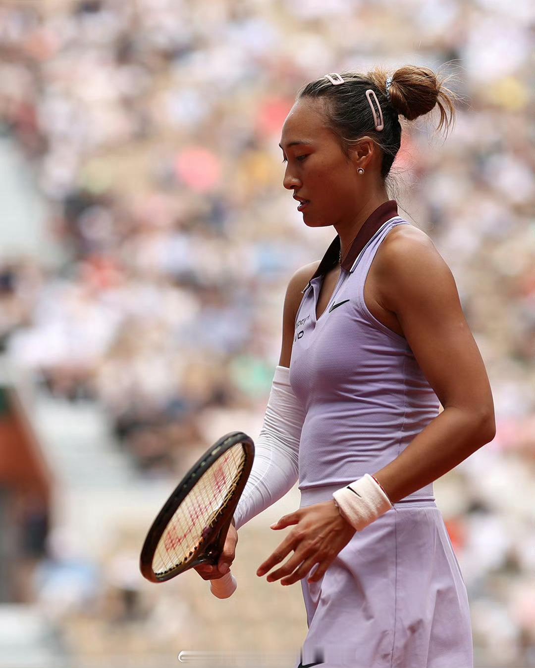 郑钦文草地赛季参赛计划🎾郑钦文法网后将参加草地赛季的三项赛事：📍6月9日的W