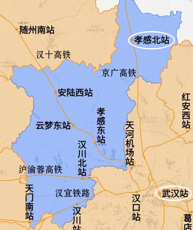 孝感北站当初设在大悟县，本意是想借着高铁站带动这个北边县城的经济发展。可实际情况
