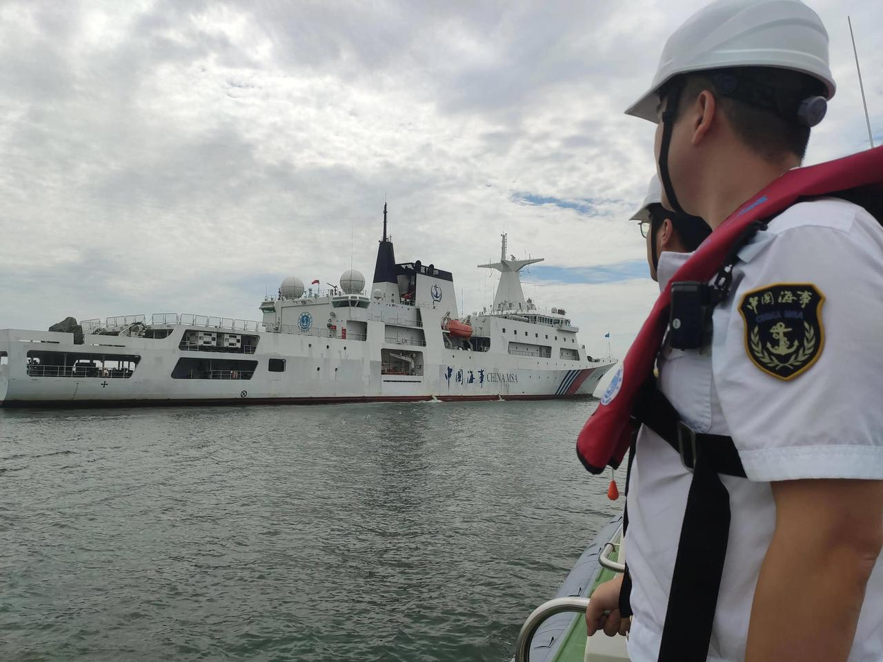 风向变了？大陆首次进入台浅滩，台军爆发逃兵潮，栗正杰一针见血。 12月上旬，