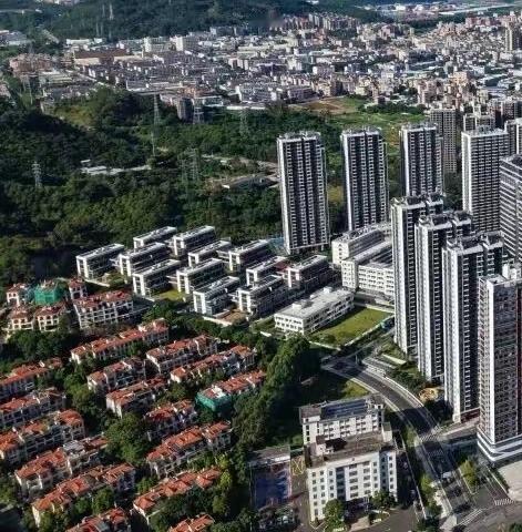 2026年三类人可抄底购房上车2026年作为"十五五"规划开局之年，中国房地