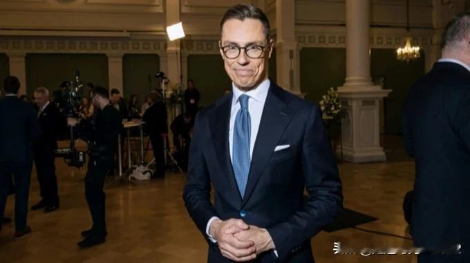 芬兰总统表示，乌克兰和平协议“在春季之前不太可能达成”芬兰总统斯塔布认为，