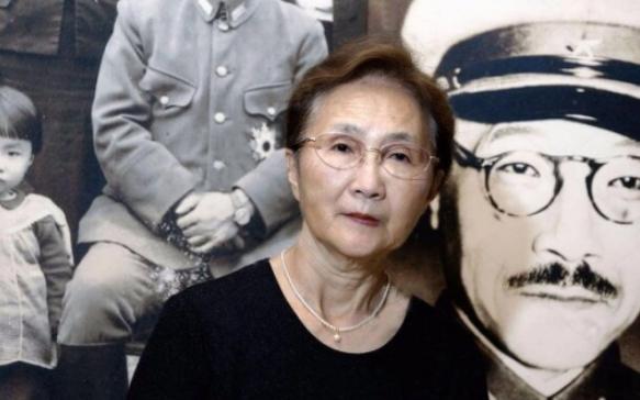 终于找到答案了！日本为什么不承认侵略战争？2007年，甲级战犯东条英机的孙女由布