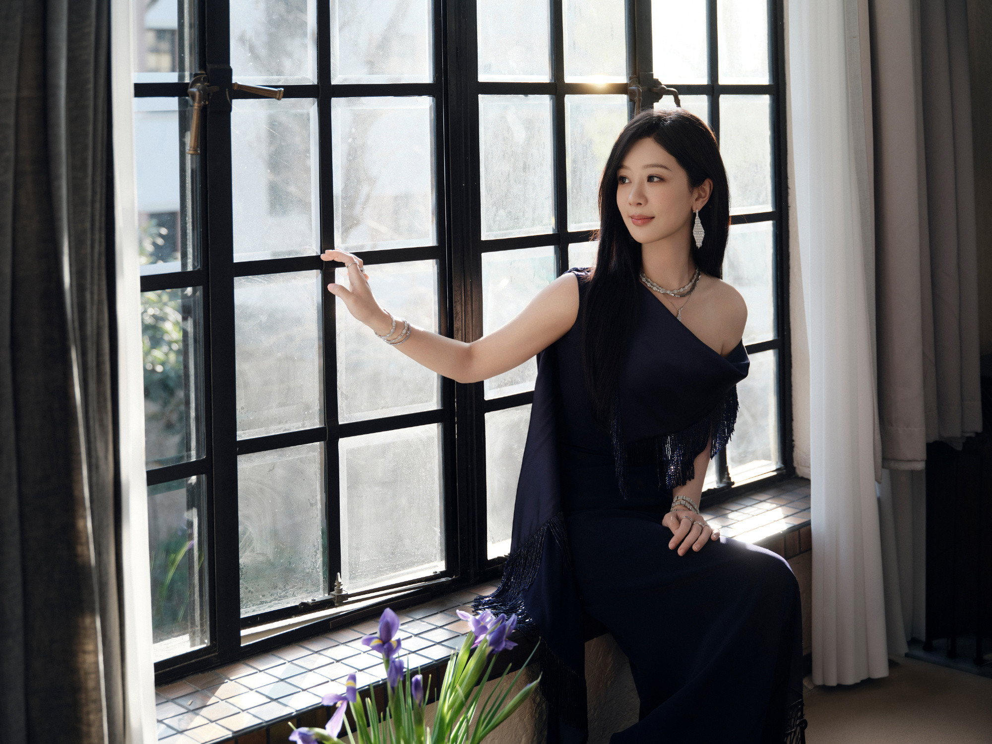 杨紫×APMMonaco活动造型，一袭AlexisMabille2