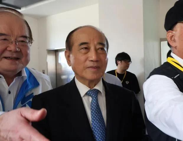王金平亲自出马，“三山造势”首场拍板9月19日将会在凤山登场，而柯志恩也准备在1