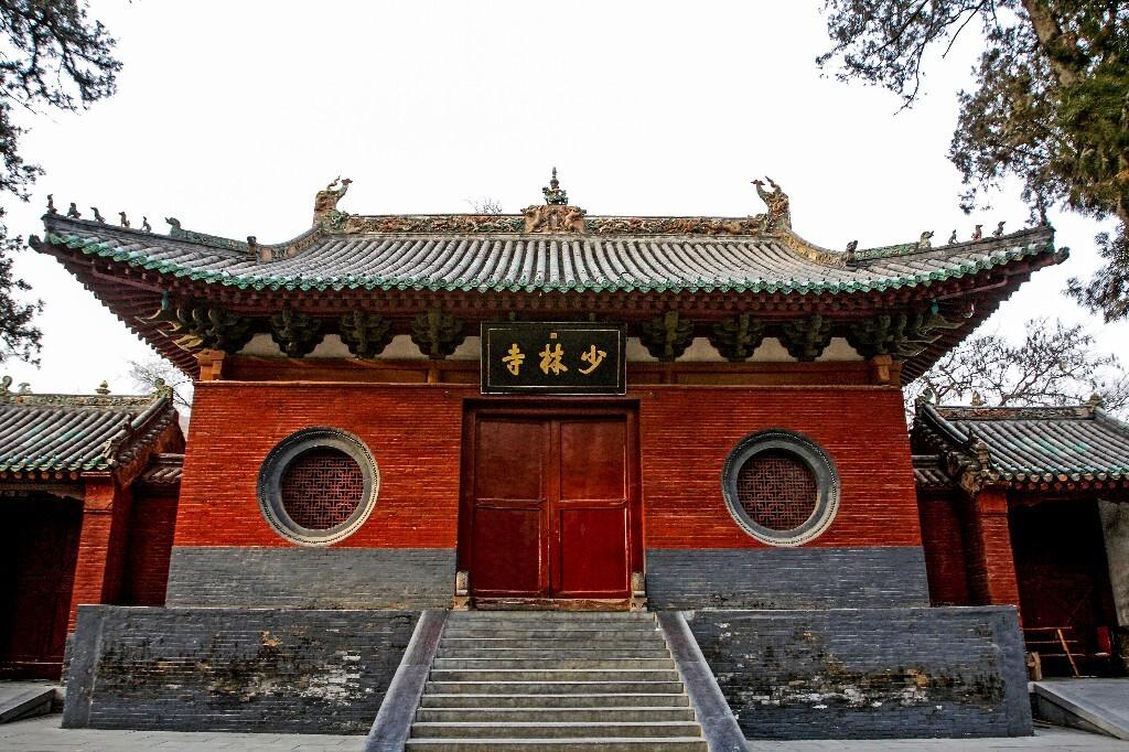 少林寺并非仅有嵩山少林寺，而是北少林寺有3个、南少林寺有3个，总共6个少林寺，当