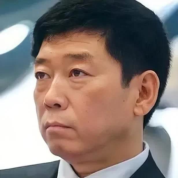 王传福说，我们不能拉踩别人，在发布会上，我们只能说我们如何好，不能说别人如何差，