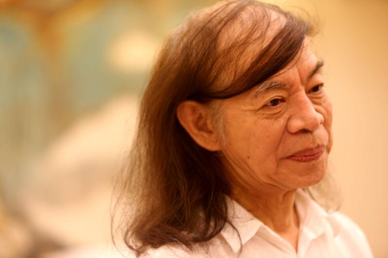 漫画家蔡志忠曾说过：“真正有福报的女人，婚姻都不太幸福。”我反复琢磨这句话，觉