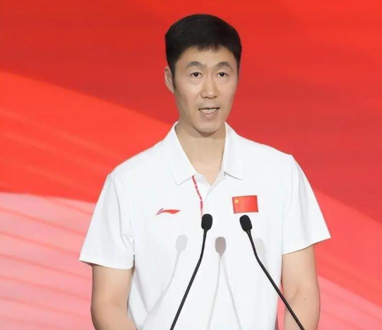 王励勤确实动真格了！亚锦赛让陈梦徒弟搭配陈熠打女双，中国大满贯资源更好。9月