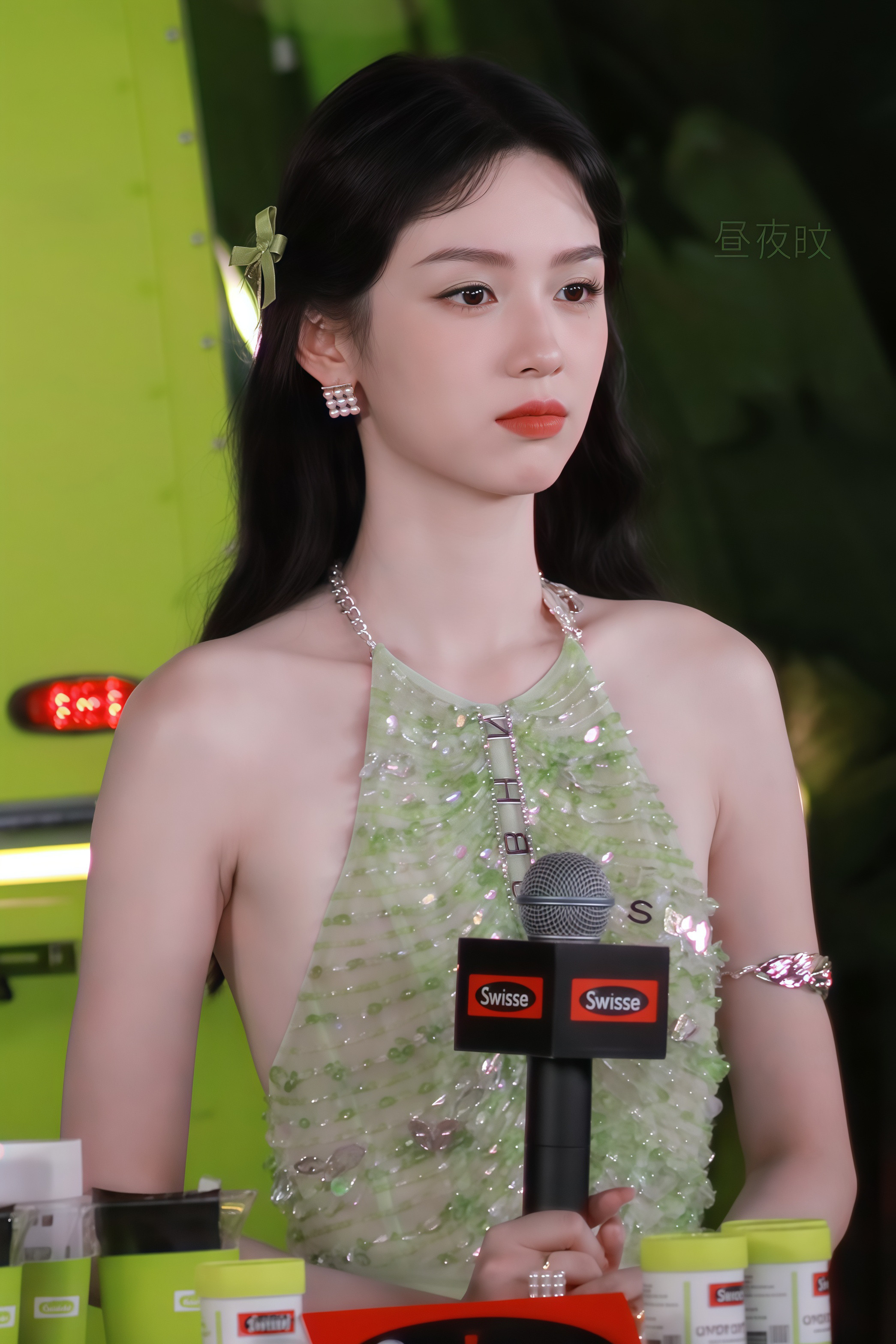 周也这个腰周也好权威的美貌