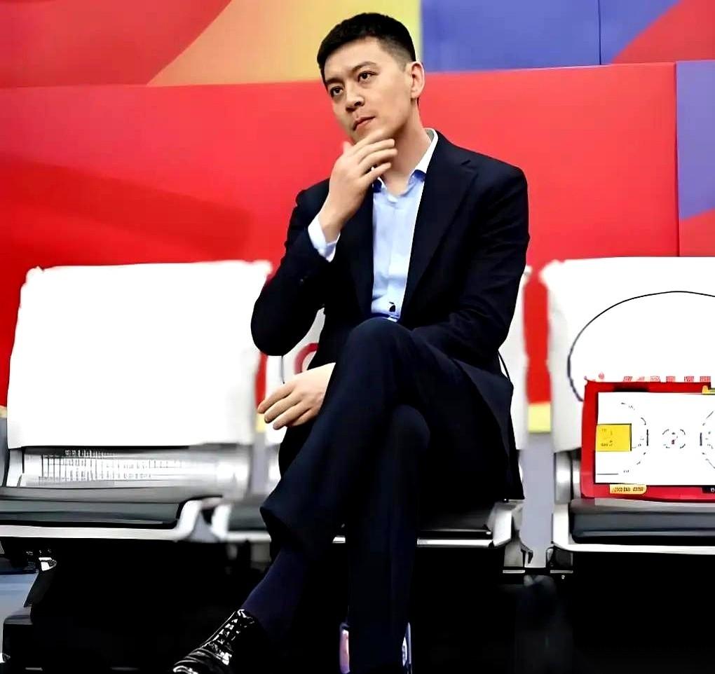 连着两场砍40+，这小孩叫姚清元。很多人估计名字都没听过吧？天天喊辽篮青黄不