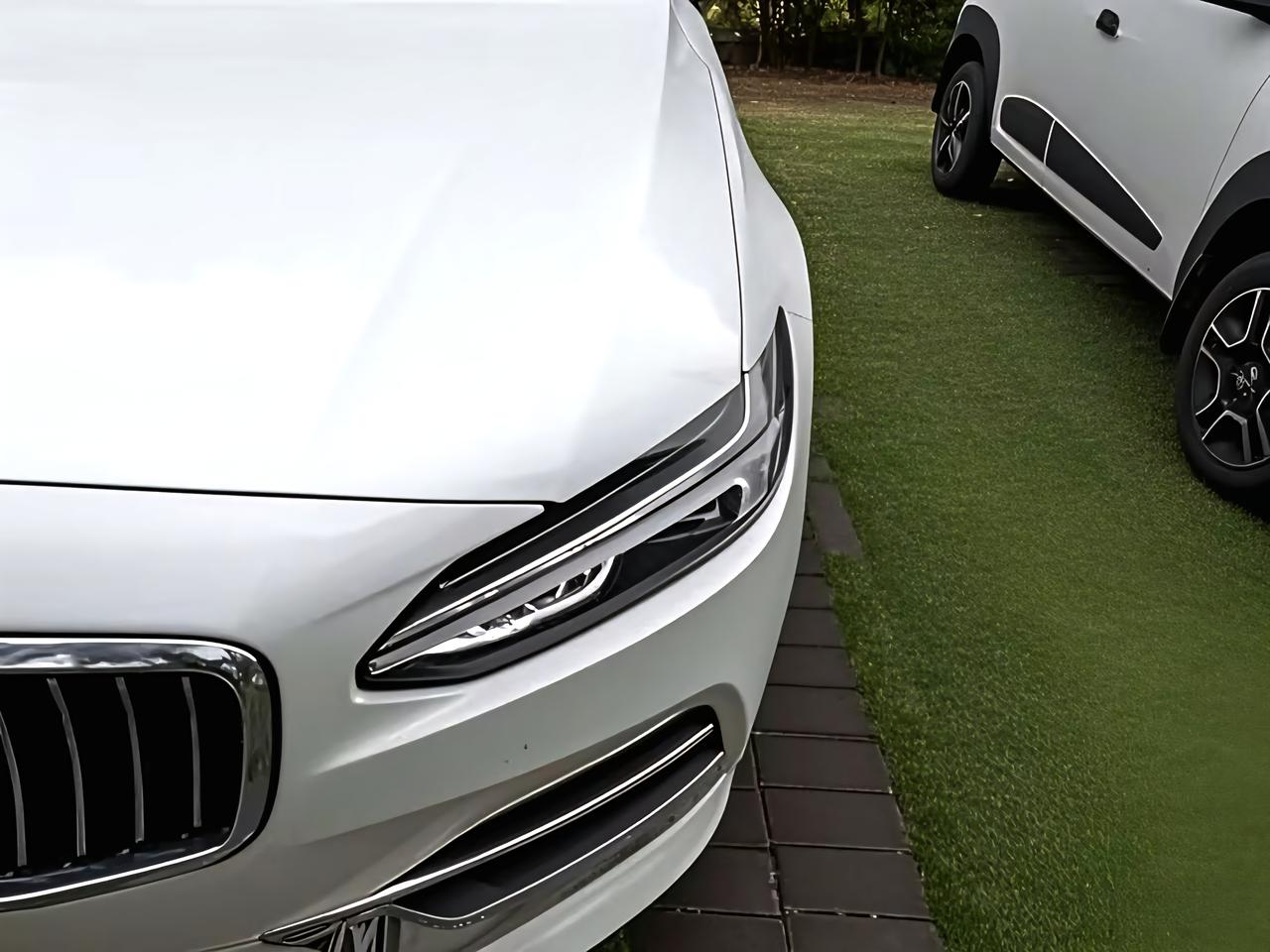 买沃尔沃没有什么理由，就是喜欢。就是一个简简单单的喜欢，别的都没有了。然后就是没