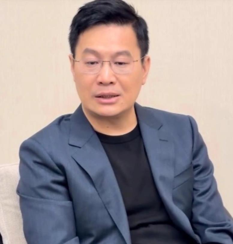 小米卢伟冰谈内存暴涨：行业玩家无一幸免卢伟冰最新表示，本轮存储涨价是一个长周期