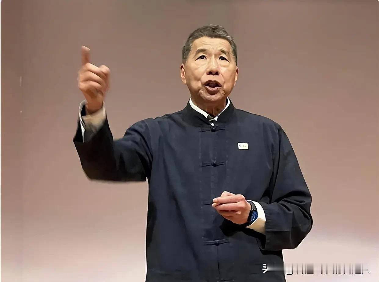 国民党的“统派”彻底玩完了！很多人还在为张亚中那区区2486票（2.4%）感到惊