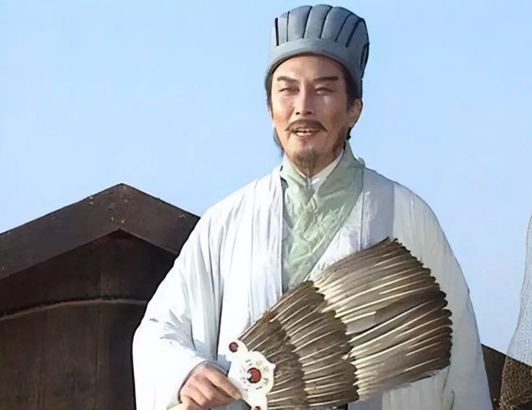史书明确记载诸葛亮“身长八尺”，以往学者凭借文献的书面记载推算，得出当时一尺合今