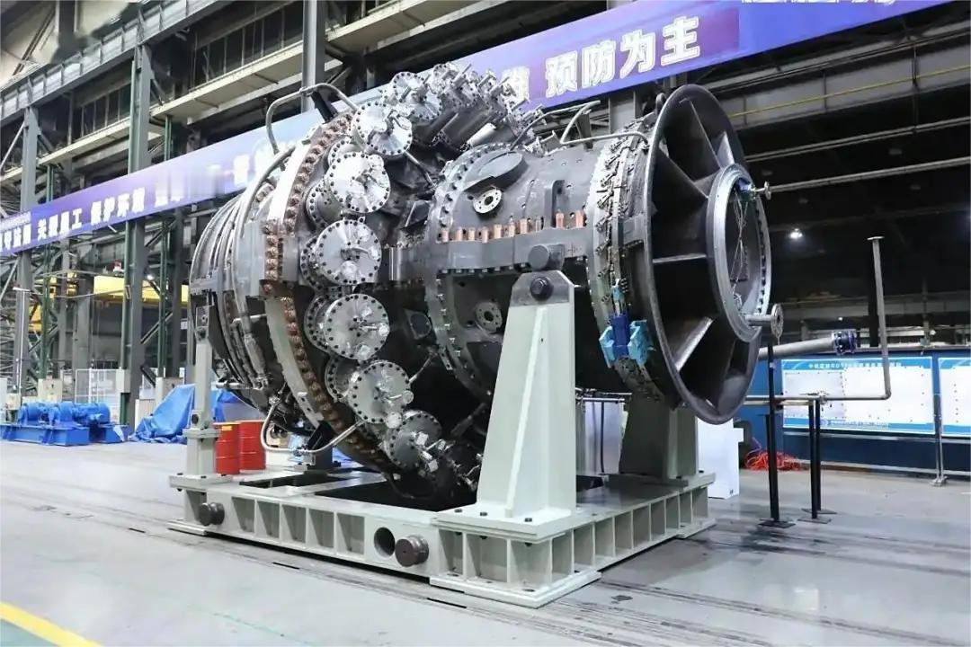 西方震惊：中国不可怕，可怕的是燃气轮机打破70年封锁，解决全球AI电荒“在算力