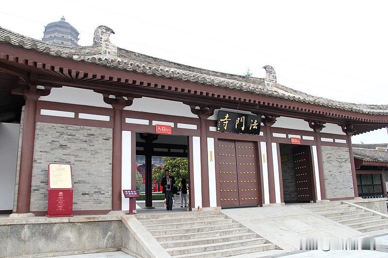 👑为什么说兵马俑是“第一”？在官方和大众认知里，兵马俑的地位难以撼动：