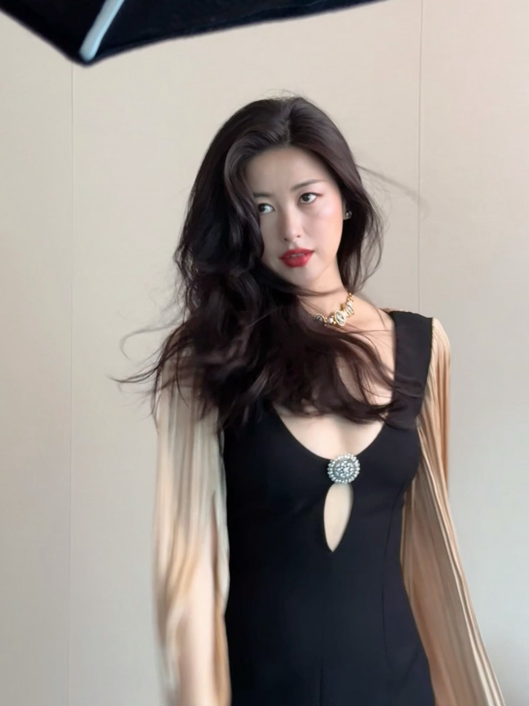 比朱珠美貌更夯的是她的衣品朱珠审美的含金量还在上升朱珠穿搭从不盲从潮流，质感版