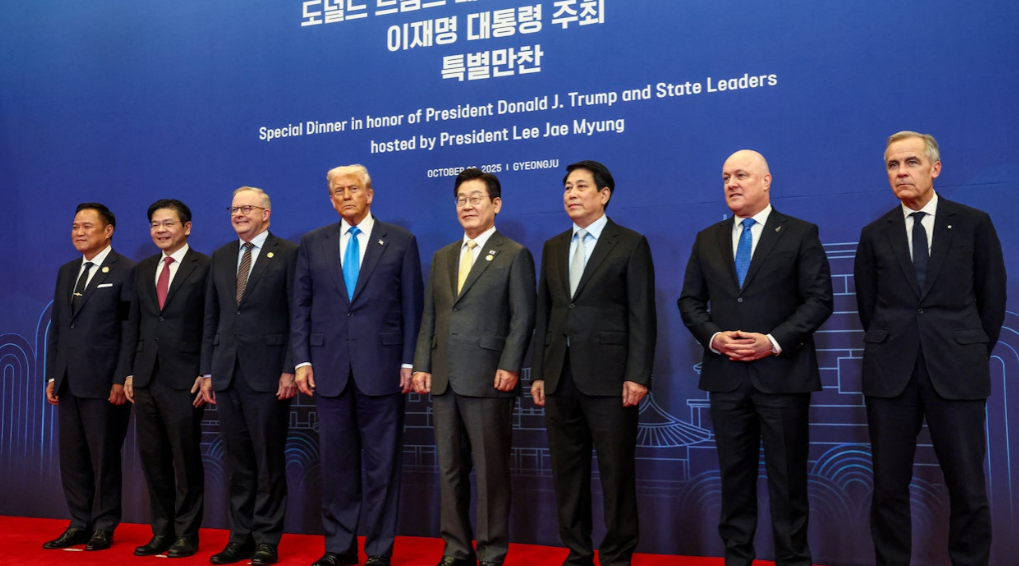 10月29日,由于特朗普不会出席APEC峰会,因此李在明今晚准备了一个特别晚宴。