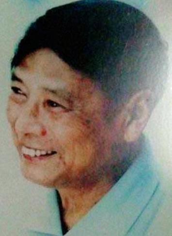 战争中，志愿军通信员重伤被围，美军头子奸笑道：“别急，先耍会儿，”200个大兵正