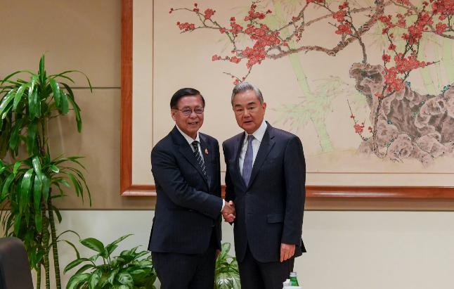 泰国答应中国了！5月26日，在纽约联合国安理会高级别会议期间，中泰两国外长再次碰