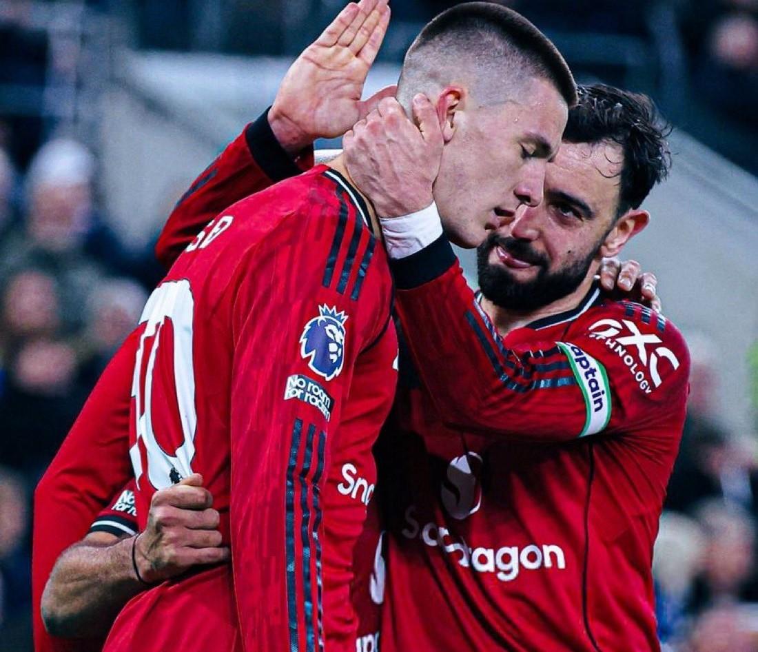 关键先生！B费传射建功，帮助曼联2-1逆转战胜水晶宫，在最新英超积分榜上曼联升