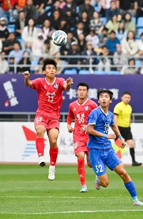 江苏省城市足球联赛又赛一轮，截止今日最新积分排名及下一轮赛程安排。苏超联赛昨