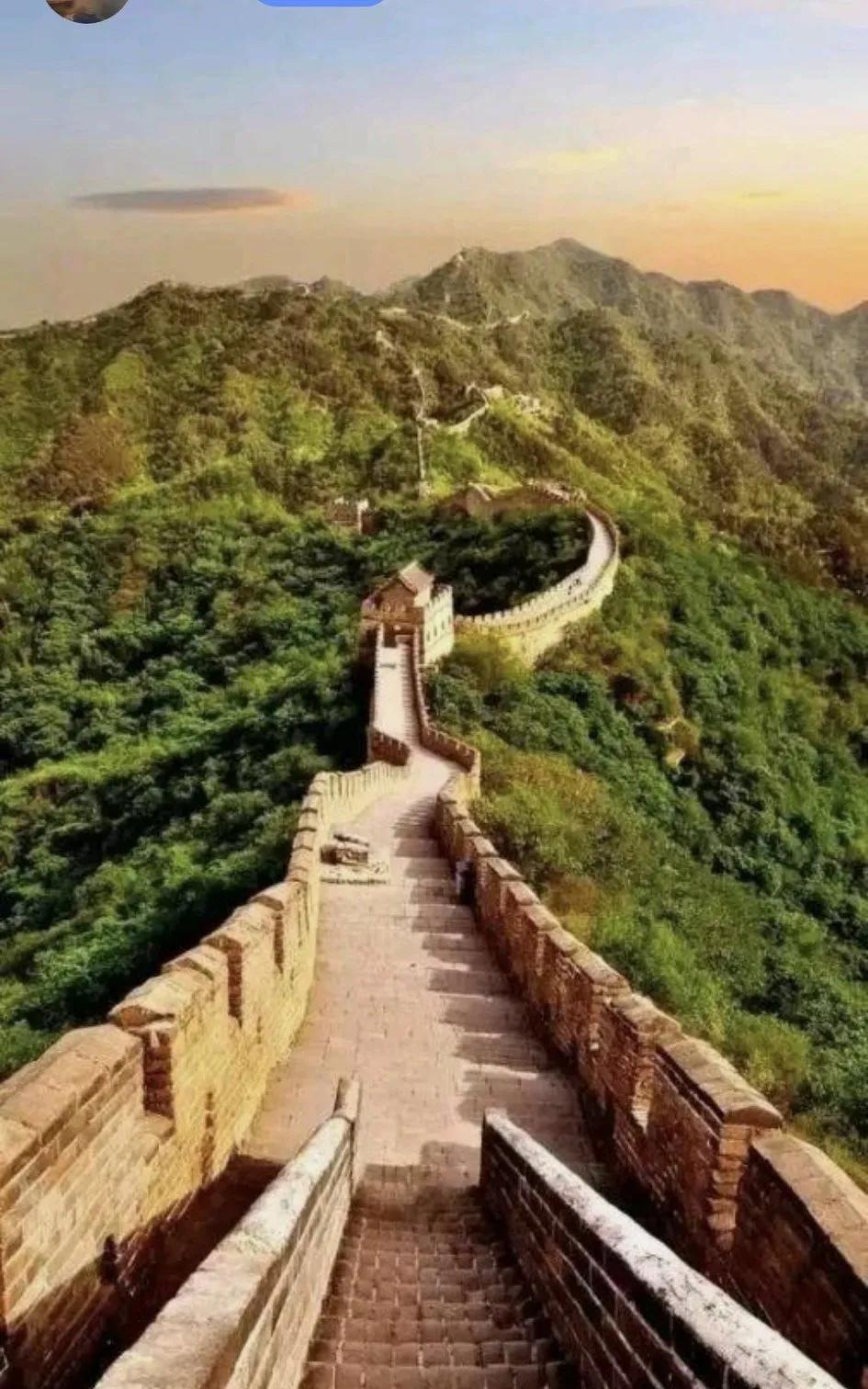 #为什么房价下跌大家更不敢买房了#中国人买房有个特点，喜欢买涨不买跌，房价越