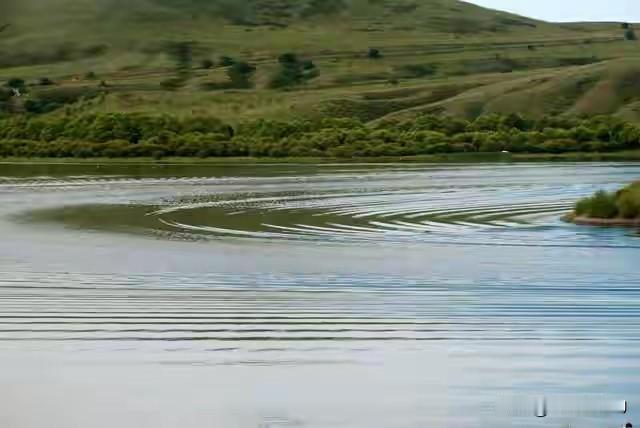 刚从湘西回来的北京人，心里有好多话不吐不快！这地方的山路啊，十八弯是常态，开车简