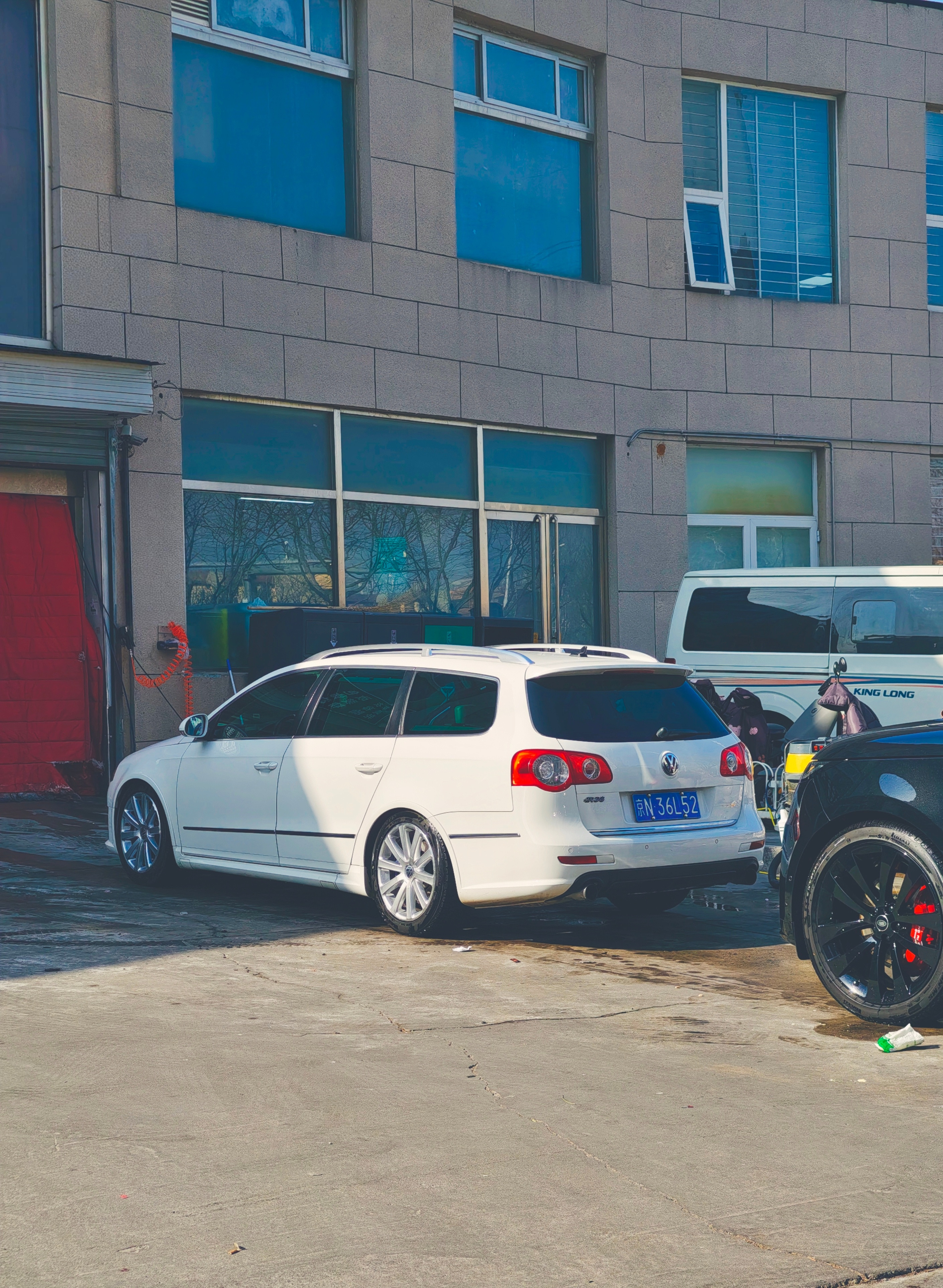 年前给36洗尘前阵子刚给变速箱换了全新离合片+机电系统，高速试车的时候，一切又仿