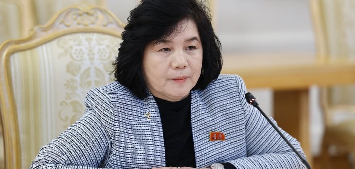 就在刚刚中国外交部发言人宣布：应中共中央政治局委员、外交部长王毅邀请，朝鲜劳