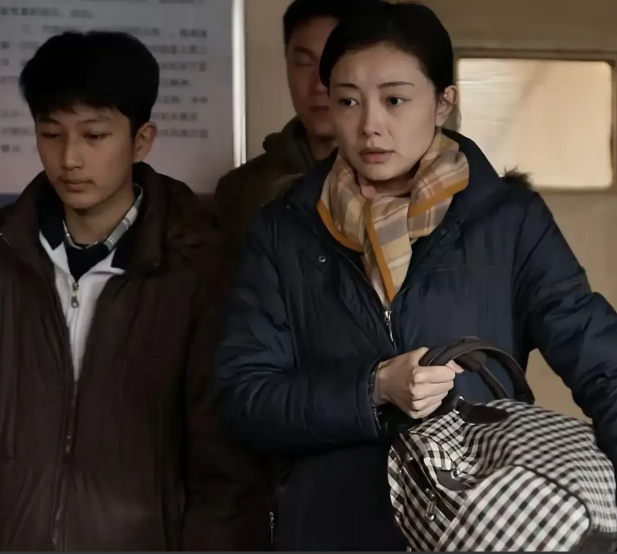 看完《护宝寻踪》，有人总结说：陕西女人多道德高尚者，且做事果绝，慎娶。